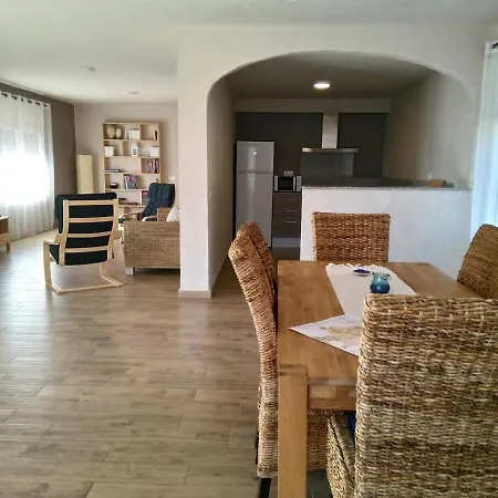Apartman Calma I Descans A *